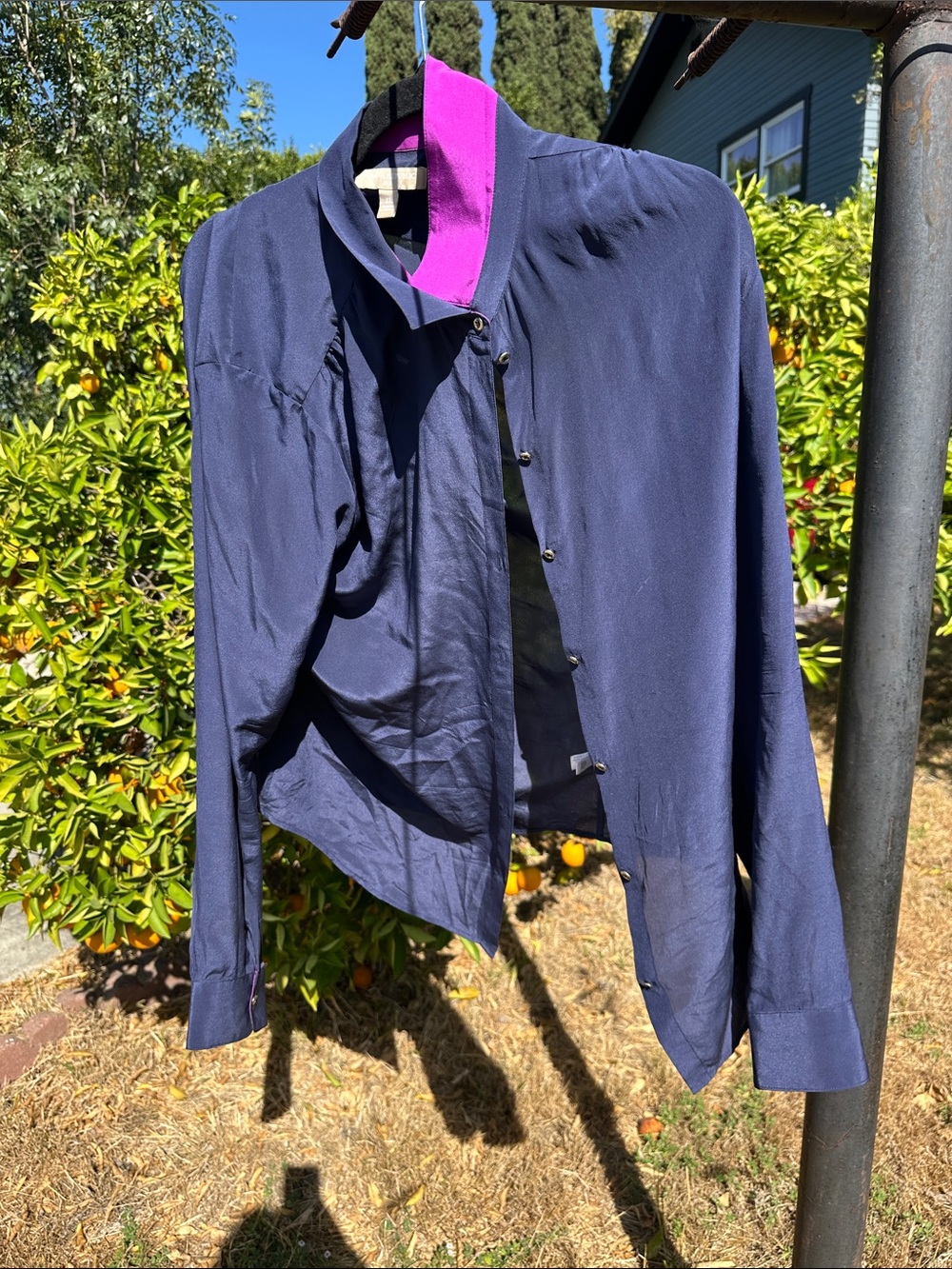 Banana Republic Navy Blouse with Fuchsia Trim 100% Silk
